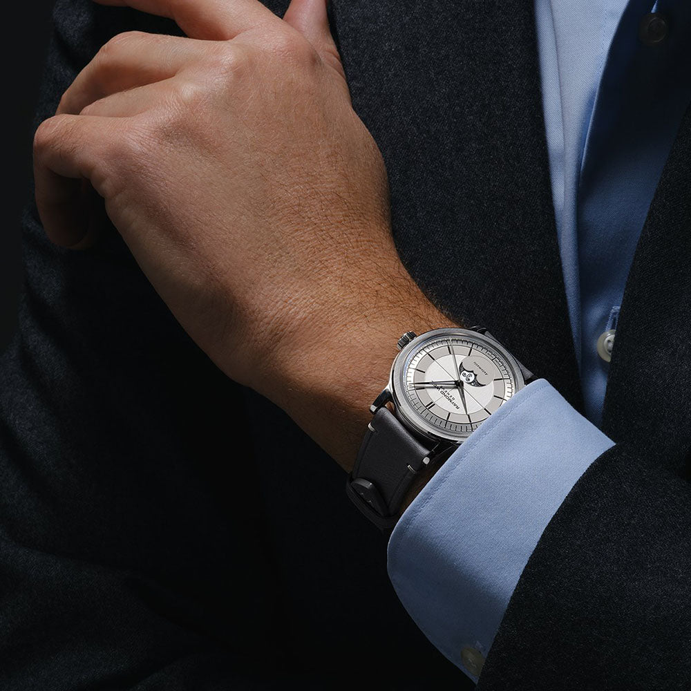 Millesime Moon Phase, 39mm, Silver dial