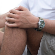 Load image into Gallery viewer, Swiss Field Watches F20082/2