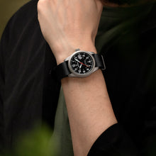 Load image into Gallery viewer, Swiss Field Watches F20082/3