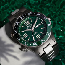 Load image into Gallery viewer, Roadmaster Marine GMT - Limited Edition